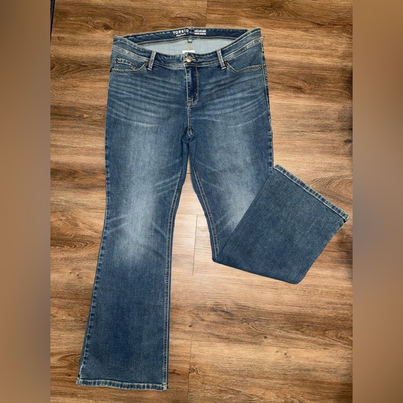 torrid Denim - Torrid Luxe SlimBoot Super Stretch Mid-Rise Jeans
